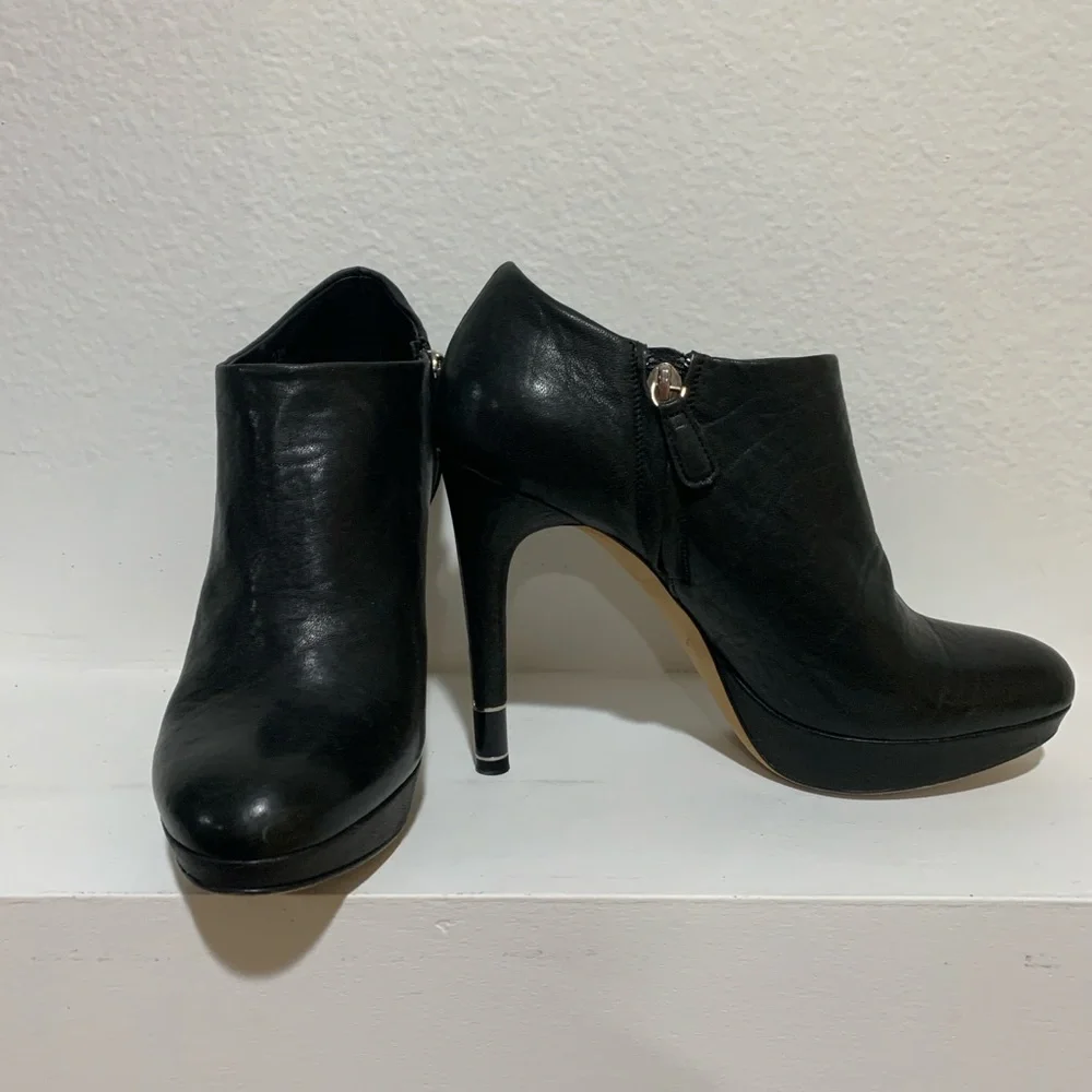 DIOR - Picture 2 of 8